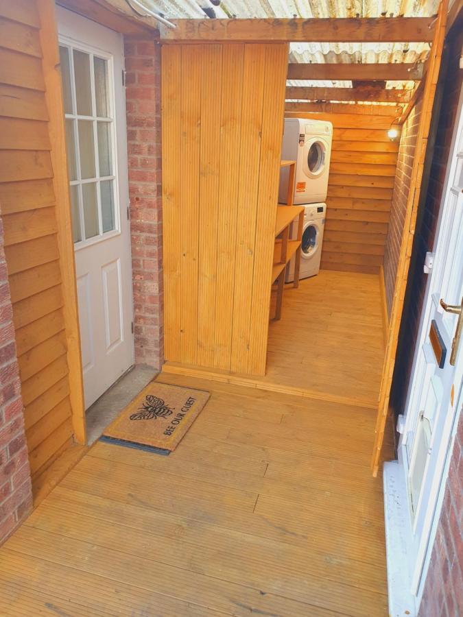 Sherwood Studio Annexe 1 Bedroom Entire Property Boston Buitenkant foto